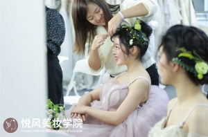 厦门学化妆有哪些专业学校？