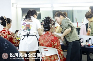 厦门化妆学校哪家好？