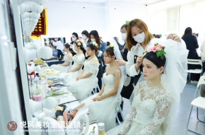 悦风美妆学院·亚洲美妆大赛荣耀绽放