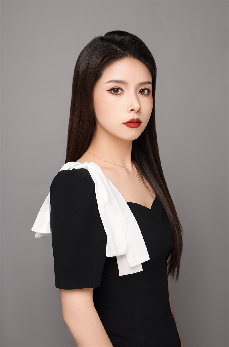 杨翩
